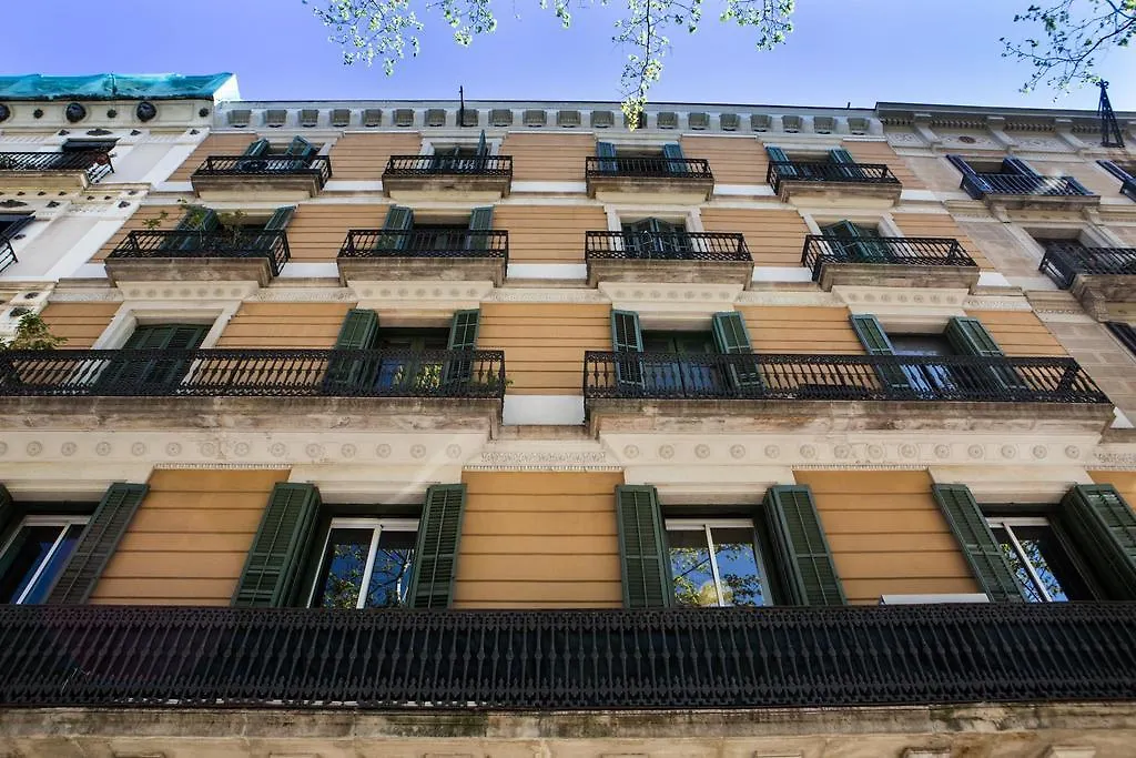 Born Barcelona Hostel-1
